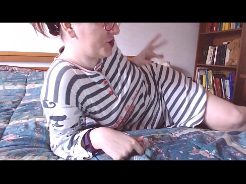 ❤️ Cymerwch y ceiliog mawr du hwn yn eich ceg caethwas bach ️❌ Fideo rhefrol ar cy.sex78.ru ❤
